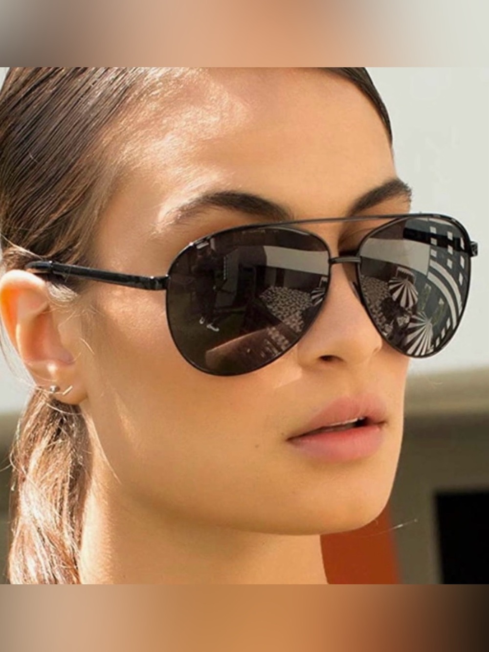Quay Australia Vivienne Large Aviator Sunglasses in Black